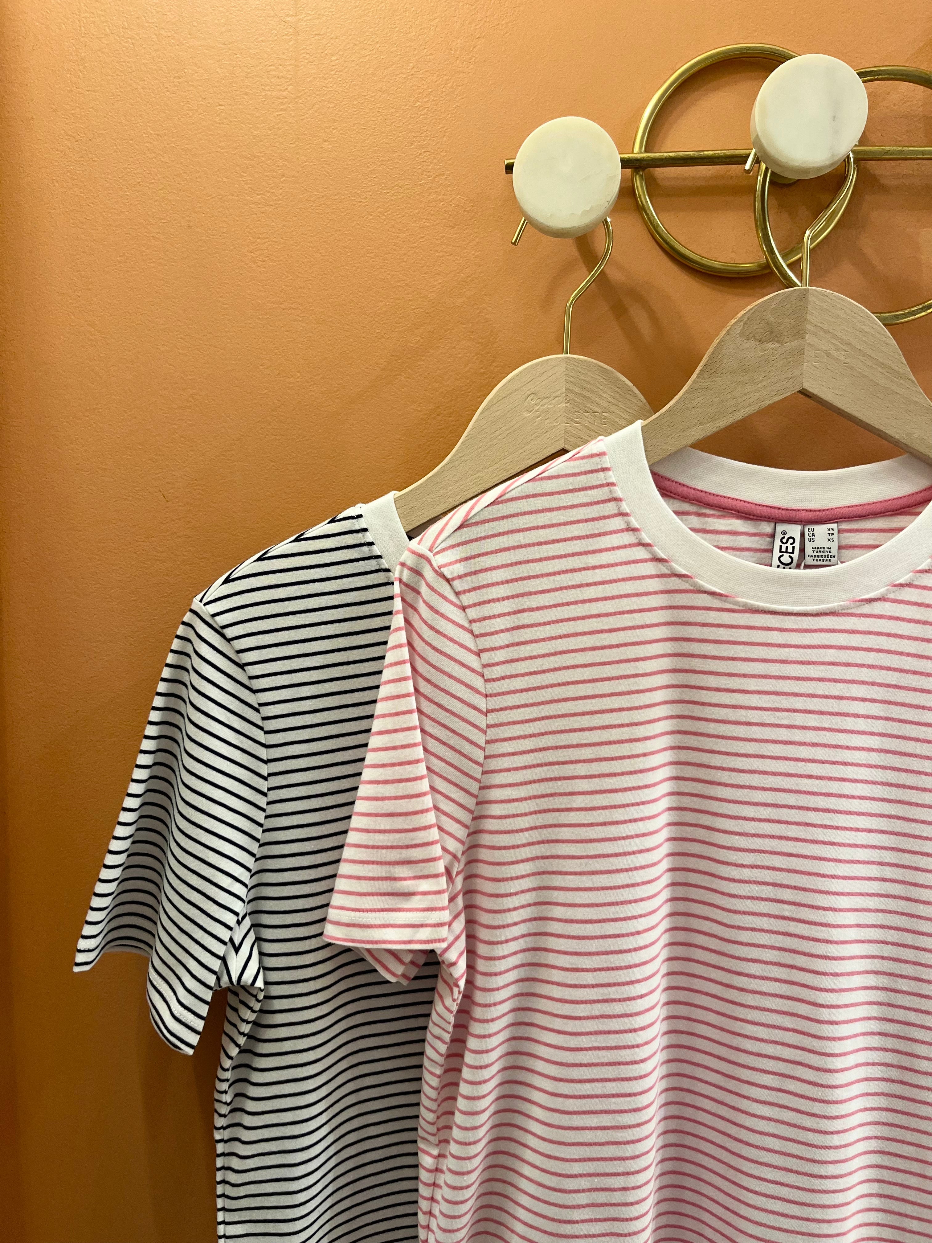 T-shirt RIA fines rayures rose